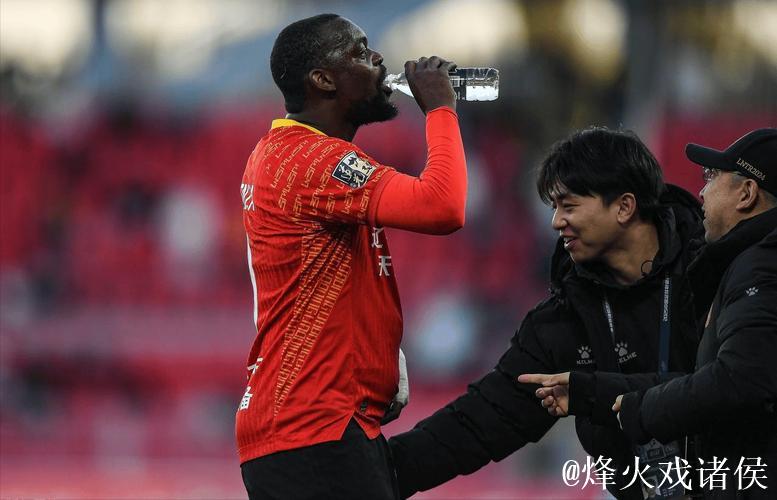 刚留下队长，射手就要走？27场28球辽宁锋霸，自宣与非洲豪门绯闻